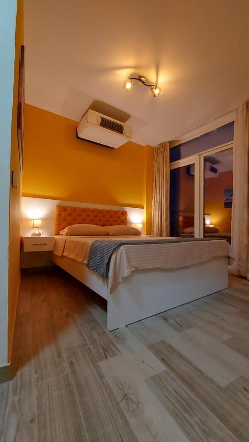 Pier 82 Apartamento *